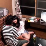 ＜盗撮＞ ヤリ友ママさん自宅ハメまくり盗撮ビデオを勝手に発売！ 『FANZA』