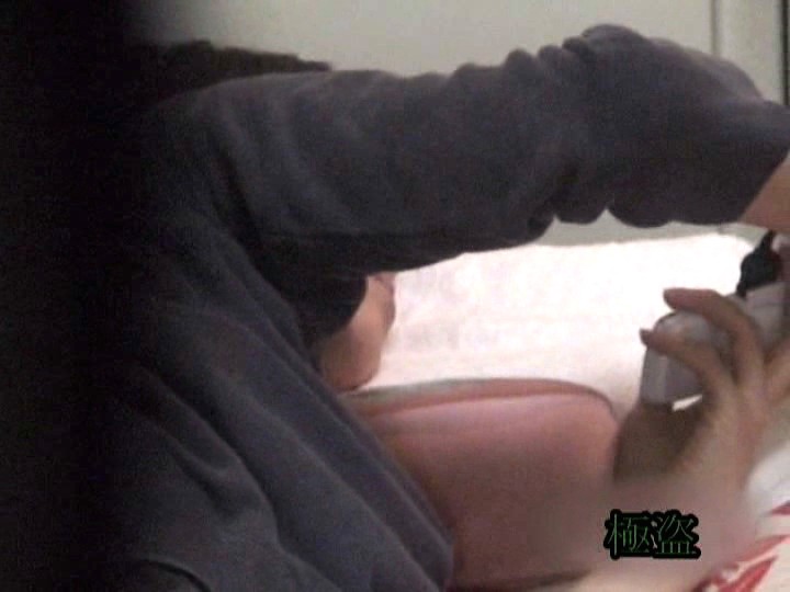 ＜盗撮＞ 覗撮！自宅マンションで本気オナニーする娘たち 『FANZA』