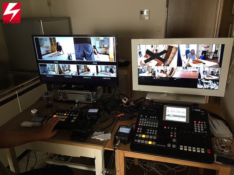 ＜盗撮＞ 「2人きりだね…」 シロウト美女達をモニタリング観察！絶対ヒ...