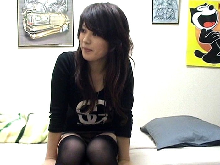 ＜盗撮＞ 盗撮アングル 素人娘の隠撮部屋 潮吹き敏感MAXFカップ女子...