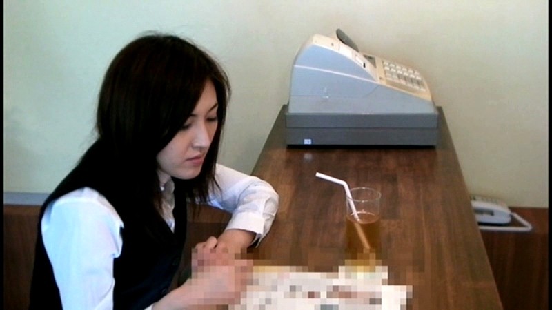 ＜盗撮＞ 喫茶店カウンターパンチラ5 『FANZA』