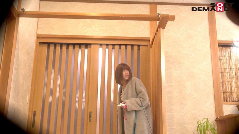 ＜盗撮＞ ゆな（22） 石和温泉で見つけた卒業旅行中の美巨乳女子学生の...