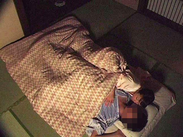 ＜盗撮＞ 某有名温泉宿淫欲仲居逆姦夜●い映像 『FANZA』