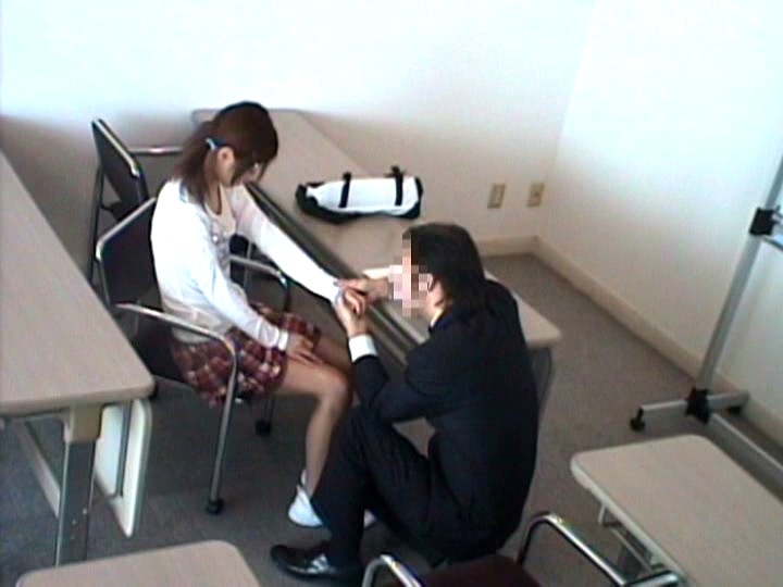 ＜盗撮＞ 自己啓発セミナー少女わいせつ盗撮 『FANZA』