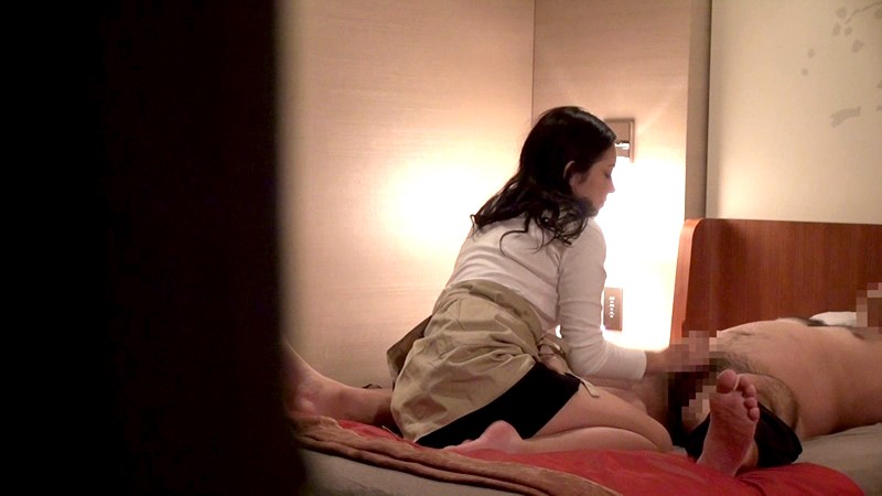 ＜盗撮＞ 猛烈チンポコ癒し院 男根エステ 街頭で客引きして股間専門マッ...