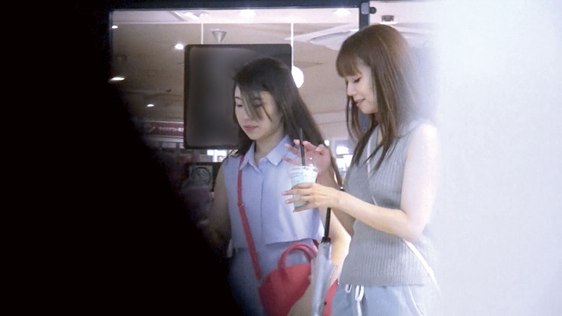 ＜盗撮＞ 完全盗撮会員制女性専用レズビアン風俗004 『FANZA』