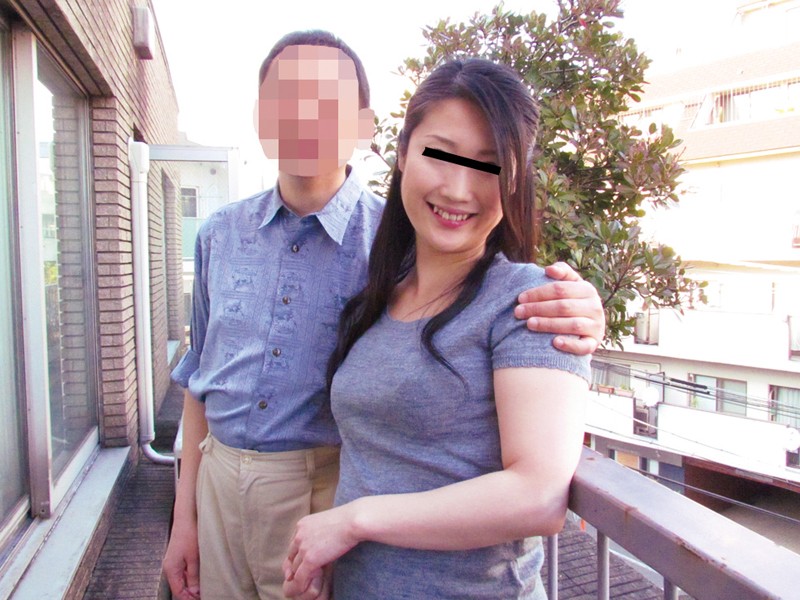 ＜盗撮＞ 投稿！自分の妻をだまして他人に寝取らせる猥褻映像4時間 『F...