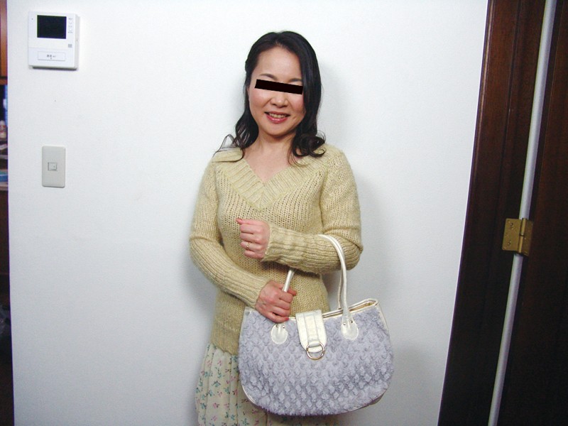 ＜盗撮＞ 妻は若い男のチ○ポを受け入れるのか！？監視ナマ寝取らせ実況中...