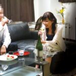 ＜盗撮＞ 中年夫婦の妻は若い男と二人きりにして酒を飲むと他人棒を咥えてしまうのか？ 5組 240分 『FANZA』