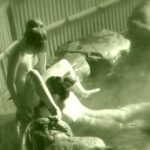 ＜盗撮＞ 風呂盗撮 潜入女盗撮師 女湯 露天 オナニー SEX 『FANZA』