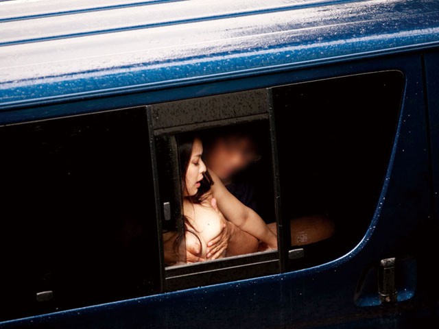 ＜盗撮＞ 野外青姦盗撮 17名 5時間傑作集 『FANZA』