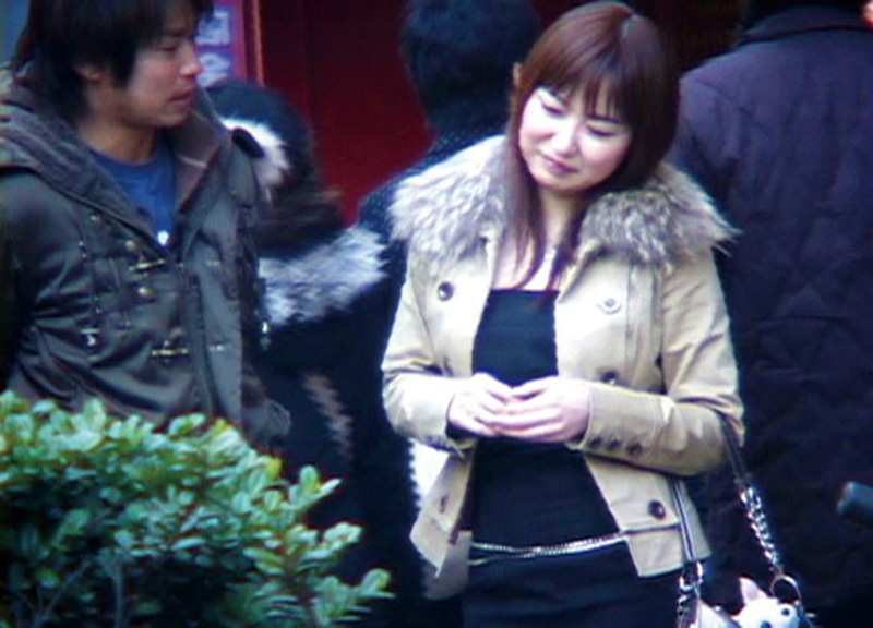 ＜盗撮＞ 某企業の面接帰りGALを待ち伏せナンパ！もっといいバイトあり...