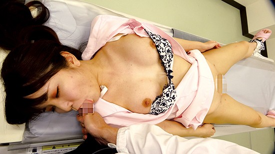 ＜盗撮＞ とある悪徳エロ医師の記録動画が衝撃流出！ 無人の病室やロッカ...