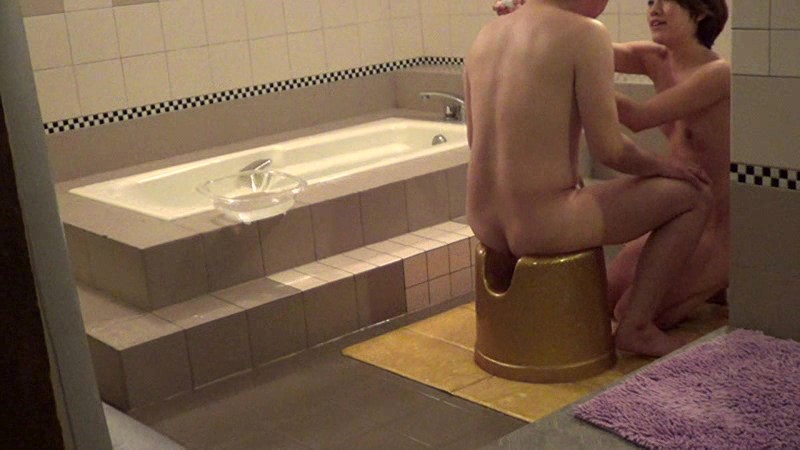 ＜盗撮＞ 潜入！歌舞伎町風俗最前線 ホテヘルから高級ソープまで全部見せ...