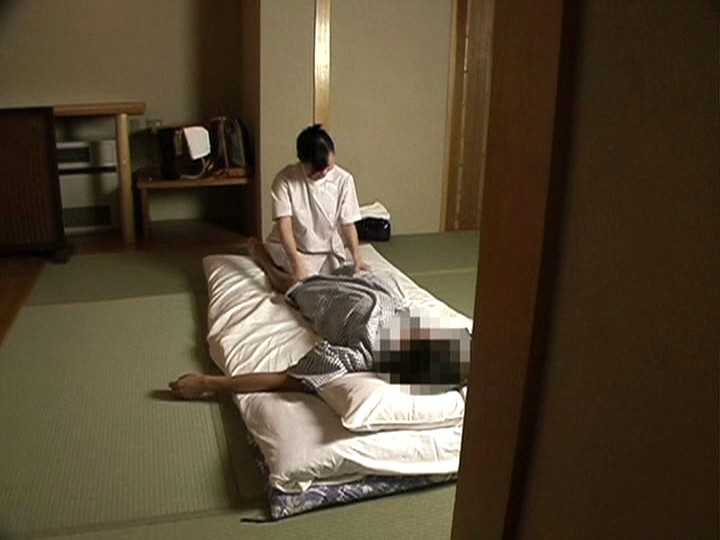 ＜盗撮＞ 鬼●川温泉人妻マッサージ師盗撮 『FANZA』