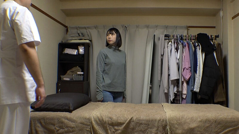 ＜盗撮＞ 媚薬オイルマッサージ 痴●盗撮＆中出し素人娘VOL.59 超...