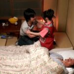 ＜盗撮＞ 介護ヘルパー痴● ～猥褻一家の罠に堕ちたおばさん～ 『FANZA』