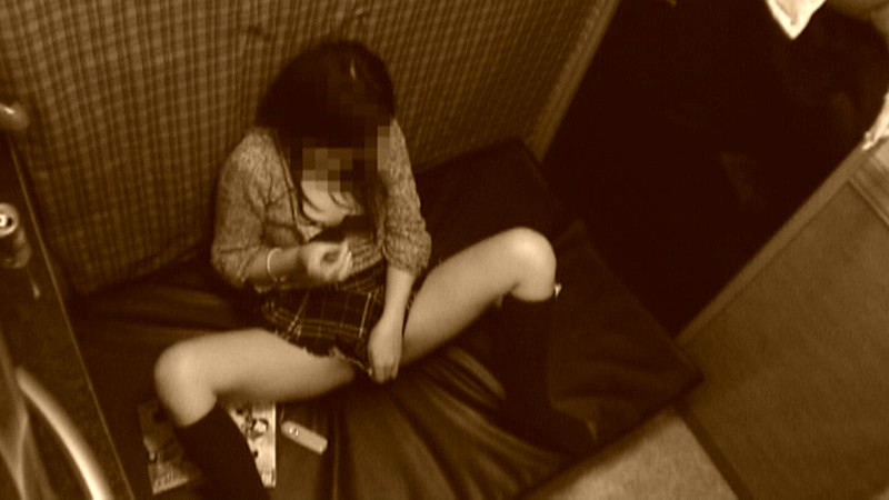 ＜盗撮＞ 衝撃30連発！防犯カメラがとらえた生々しいエロ映像4時間SP...