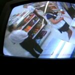 ＜盗撮＞ コンビニ裏部屋盗撮 万引き嬢の肉体懺悔 『FANZA』