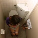 ＜盗撮＞ 女子便にオナニーグッズ！！見事にかかった19名 『FANZA』