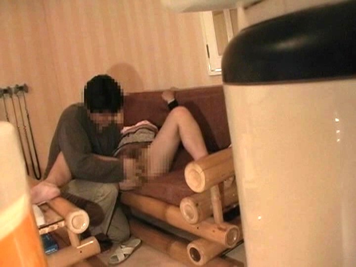 ＜盗撮＞ 出会い系主婦サークル 人妻援交 『FANZA』