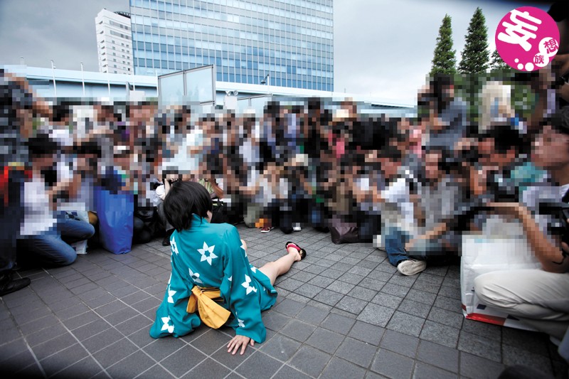 ＜盗撮＞ コミ○コスプレイヤー眠剤強● 八坂るい（仮） 『FANZA』