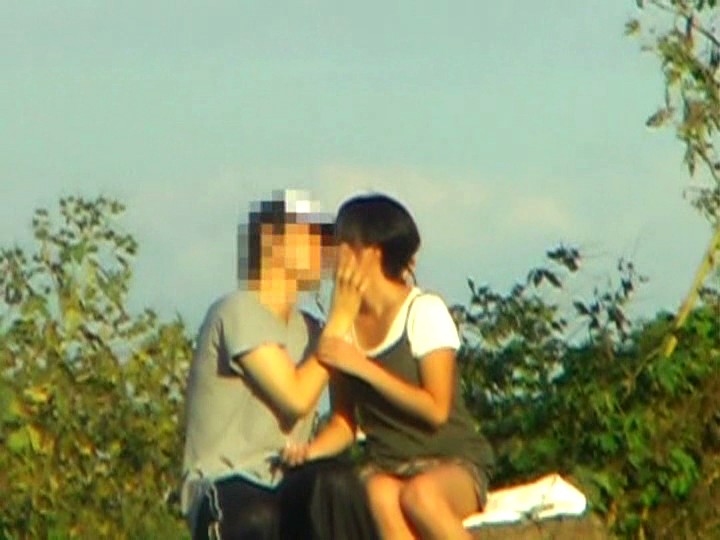 ＜盗撮＞ 野外露出SEX カップル盗撮 『FANZA』