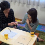 ＜盗撮＞ 「奥さんが受け入れてくれたから、中に出してもいいのかと…」バツイチ男にセックスを許すママ友さん 『FANZA』