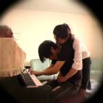 ＜盗撮＞ 実在する人妻淫乱ピアノ教師 レッスン中にワイセツ6人180分 『FANZA』