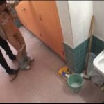 ＜盗撮＞ リアル覗き見 一生懸命働く掃除婦・アカスリ・耳かき店の女たち 『FANZA』