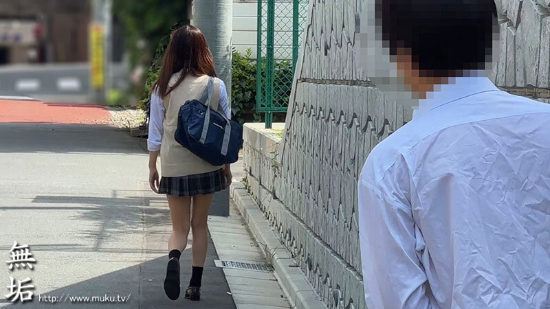 ＜盗撮＞ 好きなあの子がオジサンなんかと付き合ってるなんて… 僕は失望...