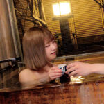 ＜盗撮＞ もしも…終電逃した男女の友達が「混浴温泉で洗いっこ」体験したらどうなるの…！？果たして一線を越えてSEXしてしまうのか！？星さん（22才）大学4年生桐島さん（20才）大学2年生大須賀さん（20才）大学2年生上原さん（22才）大学4年生 『FANZA』