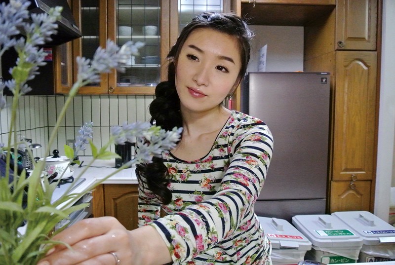 ＜盗撮＞ 実録 堅物な妻に内緒でマッサージ師に性感をお願いしたら…R....