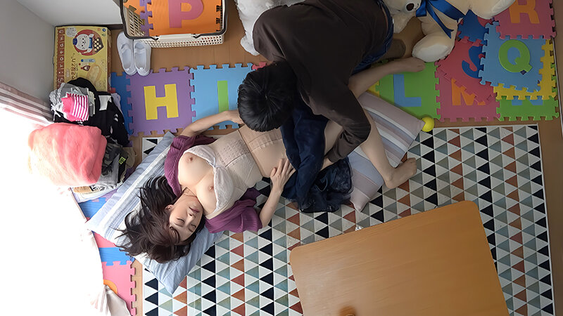 ＜盗撮＞ おばさんの交尾実態映像 熟れた子宮とマ○コをご無沙汰チ○ポで...