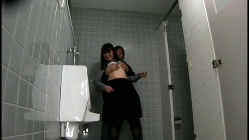 ＜盗撮＞ 夜間公衆便所 淫撮 連続レ●プ魔 3 『FANZA』