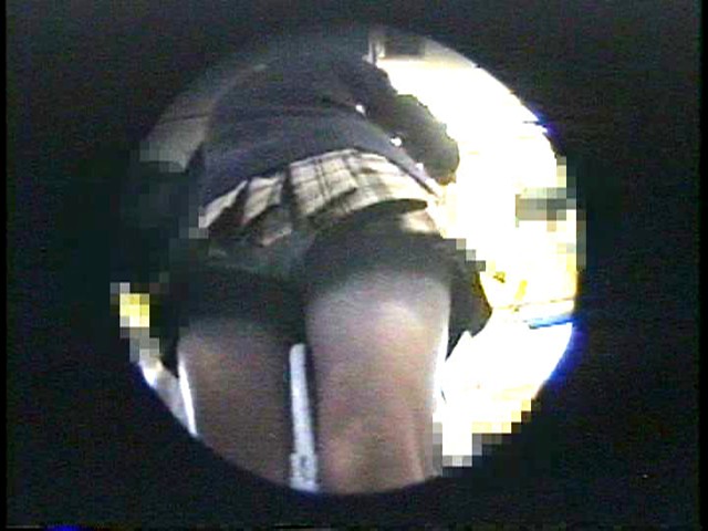 ＜盗撮＞ JKつけまわしパンチラDX 3 『FANZA』