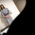 ＜盗撮＞ 温泉旅館秘密エステ 老舗旅館の若女将（30代）オイルマッサージで連続イキ、気持ち良すぎて我慢できずにチ●ポ生挿入、ハメまくってしっかり種付け、奥様は昇天。中出し許してくれました 『FANZA』