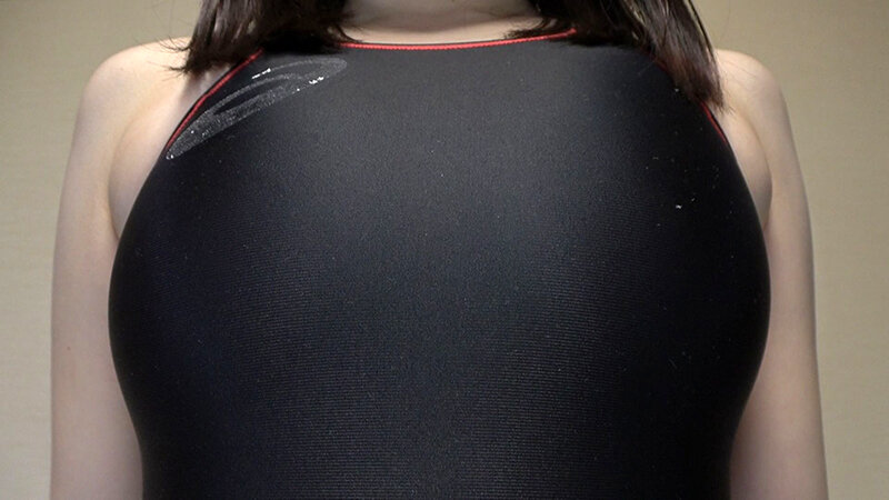 ＜盗撮＞ 河北笑茉 濡れてテカってピッタリ密着 神競泳水着 可愛い女子...