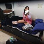 ＜盗撮＞ 一人暮らしを始めた息子に母性溢れる美人母が童貞筆おろし。 『FANZA』