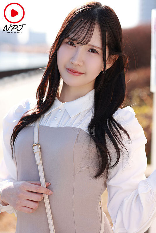 ＜盗撮＞ 女子アナになりたかった綺麗カワイイ現役大学生 AV DEBU...