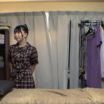 ＜盗撮＞ 媚薬オイルマッサージ 痴●盗撮＆中出し素人娘VOL.65 超強力媚薬を配合したマッサージオイルを施術中に知らずに塗りこまれたオンナは、身体の火照りに驚き、チ〇ポを欲しがる自分に戸惑い、垂れ出したマン汁に恥ずかしがりながらも生ハメ中出しまで欲してしまう！ 『FANZA』