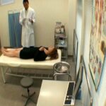 ＜盗撮＞ 表沙汰にはならない、某・有名大学病院泌尿器科のドクハラの実態 1 変態ドクハラ医師の逮捕直前の堕落診察の「証拠のVTR」がこれだ！！ 『FANZA』