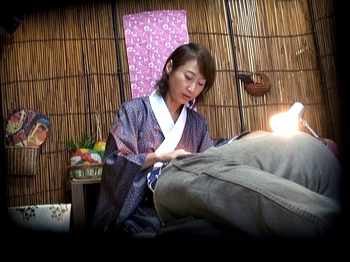 ＜盗撮＞ 潜入！！人妻専門耳かき店 03 『FANZA』