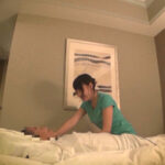 ＜盗撮＞ 狙われた人妻マッサージ師…密室で赤裸々に暴かれる巨乳人妻のすべて 浜崎真緒 『FANZA』