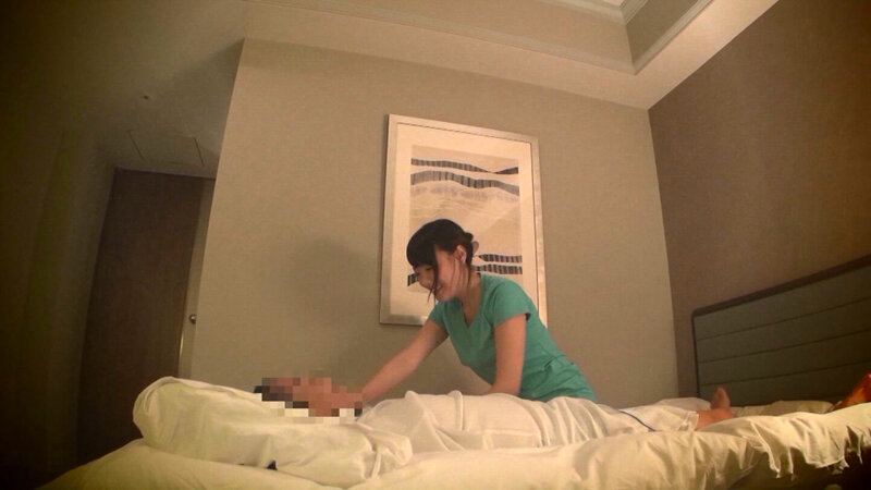 ＜盗撮＞ 狙われた人妻マッサージ師…密室で赤裸々に暴かれる巨乳人妻のす...