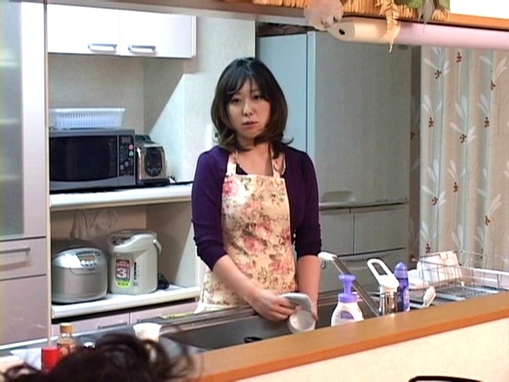 ＜盗撮＞ オレの嫁がオヤジにヤられてる記録映像 『FANZA』