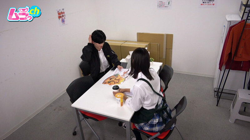 ＜盗撮＞ ニンゲン観察 日々J系バイトに舐められイジメられ追い詰められ...