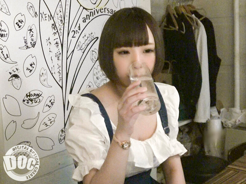 ＜盗撮＞ 街角シロウトナンパ！vol.29寝取らせ編 『FANZA』