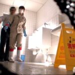 ＜盗撮＞ 意外とヤレる！！掃除婦のオバサン 8 『FANZA』