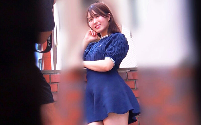 ＜盗撮＞ AV現場の盗撮＃1。休憩中、AV監督にタダマンされてしまう幾...